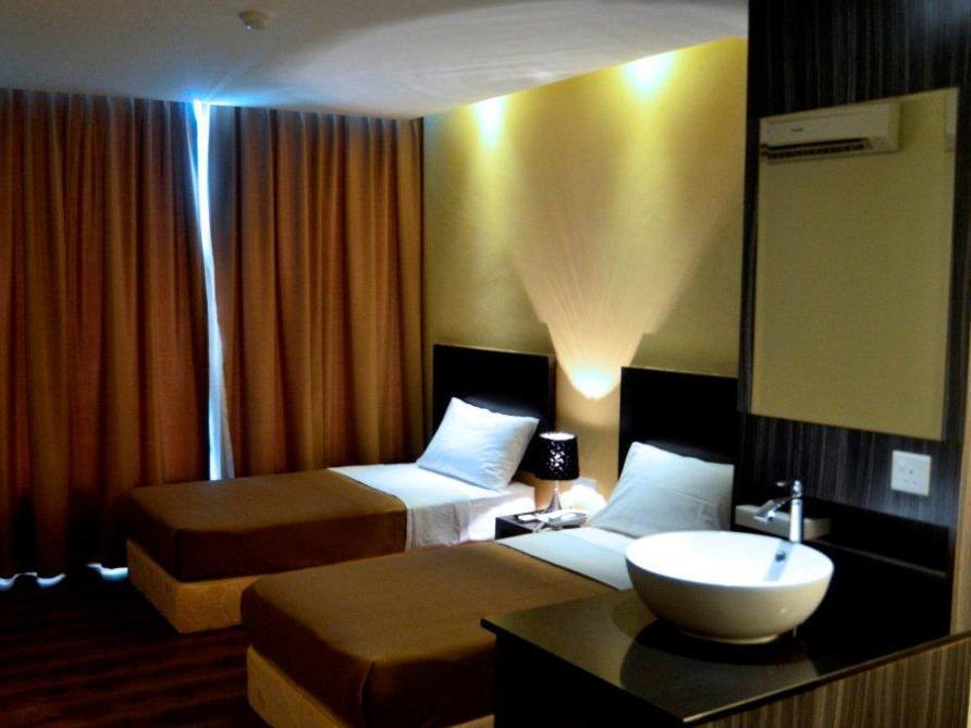 Zotel Business & Leisure Hotel Кучинг Экстерьер фото